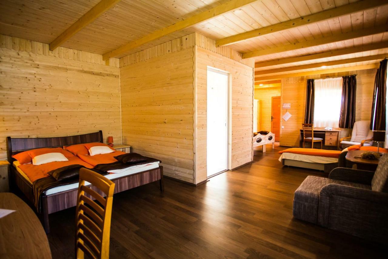 Aparthotel Szatmár Beregi Élményliget Fehérgyarmat Exterior foto